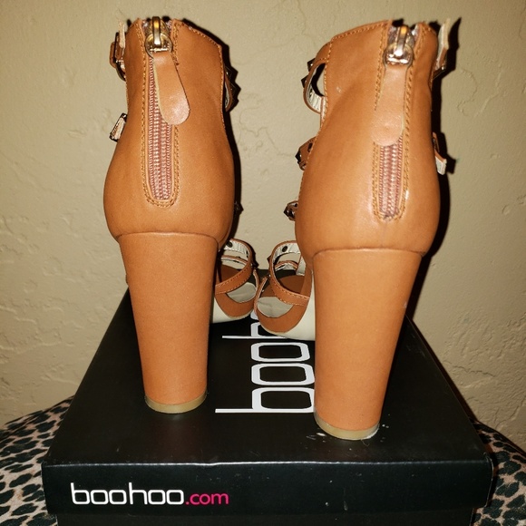 Boohoo Studded Caged Sandals - Picture 4 of 6